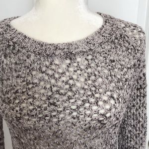 Gap crochet sweater ⭐️